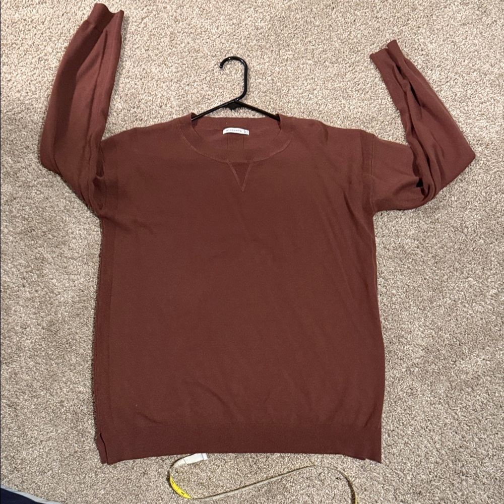 Women’s brown/red Sweater